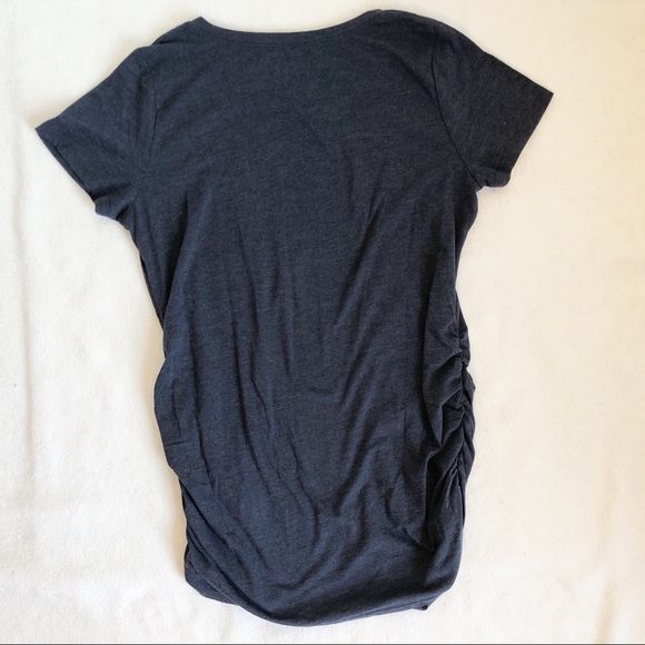 Motherhood Maternity Blue Spell Out Mama To Be Graphic Ruched Tee, size Medium - Picture 9 of 16